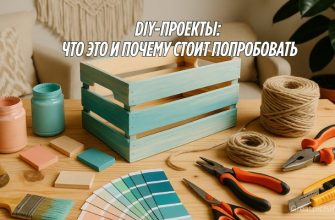 Стол с материалами для DIY: деревянный ящик, банки с пастельной краской, кисть, цветовые образцы, кусочки дерева